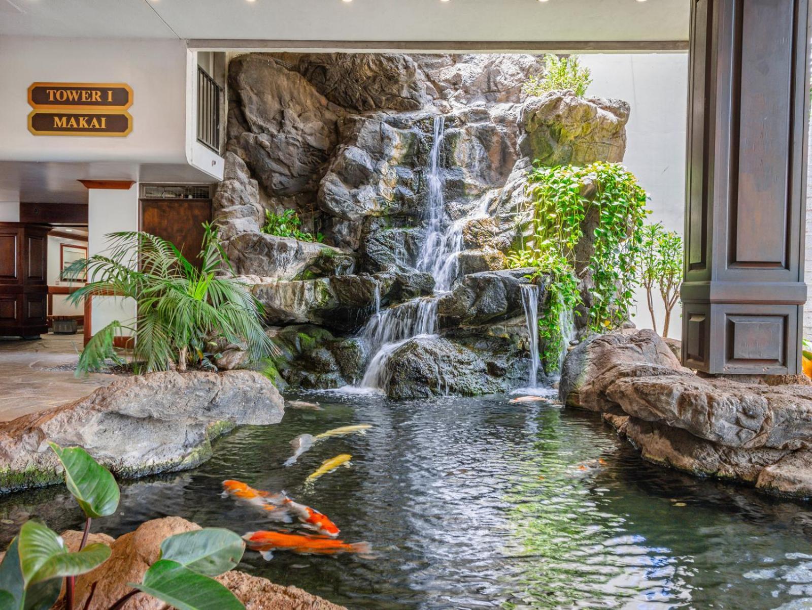 Cozy Waikiki Getaway, Stroll To Beach With Free Parking هونولولو المظهر الخارجي الصورة