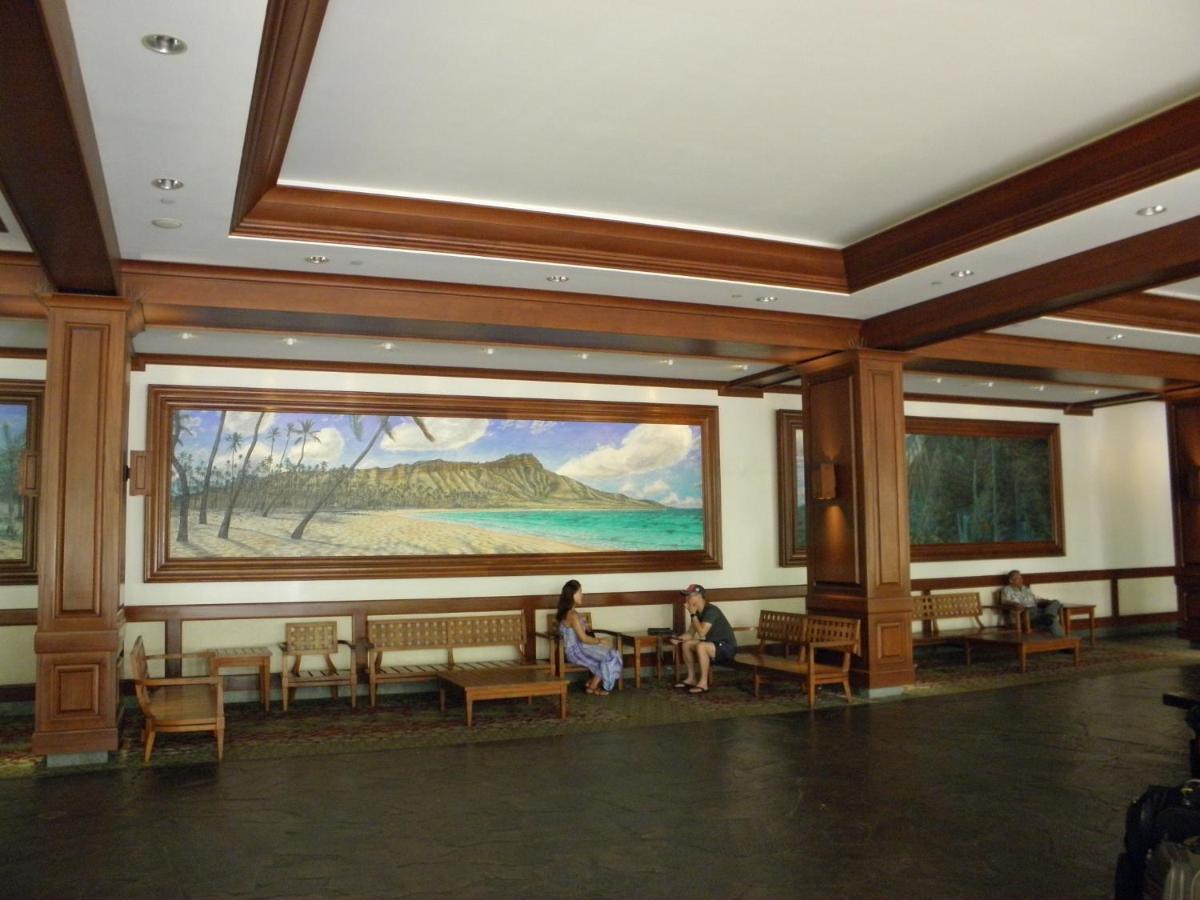 Cozy Waikiki Getaway, Stroll To Beach With Free Parking هونولولو المظهر الخارجي الصورة